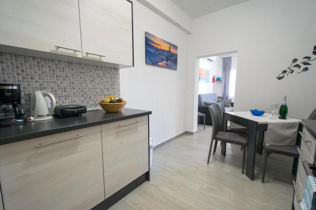 Apartments Mladenka มาลินสกา ภายนอก รูปภาพ