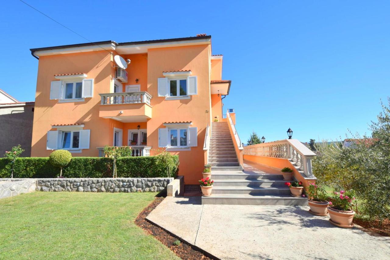 Apartments Mladenka มาลินสกา ภายนอก รูปภาพ